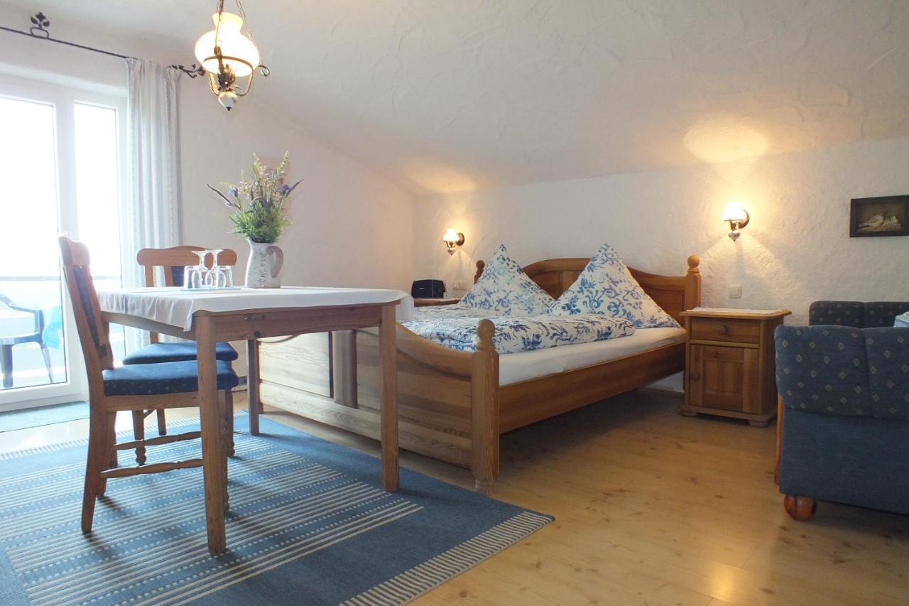 Haus Chiemseeblick Hotel Grabenstätt Eksteriør billede